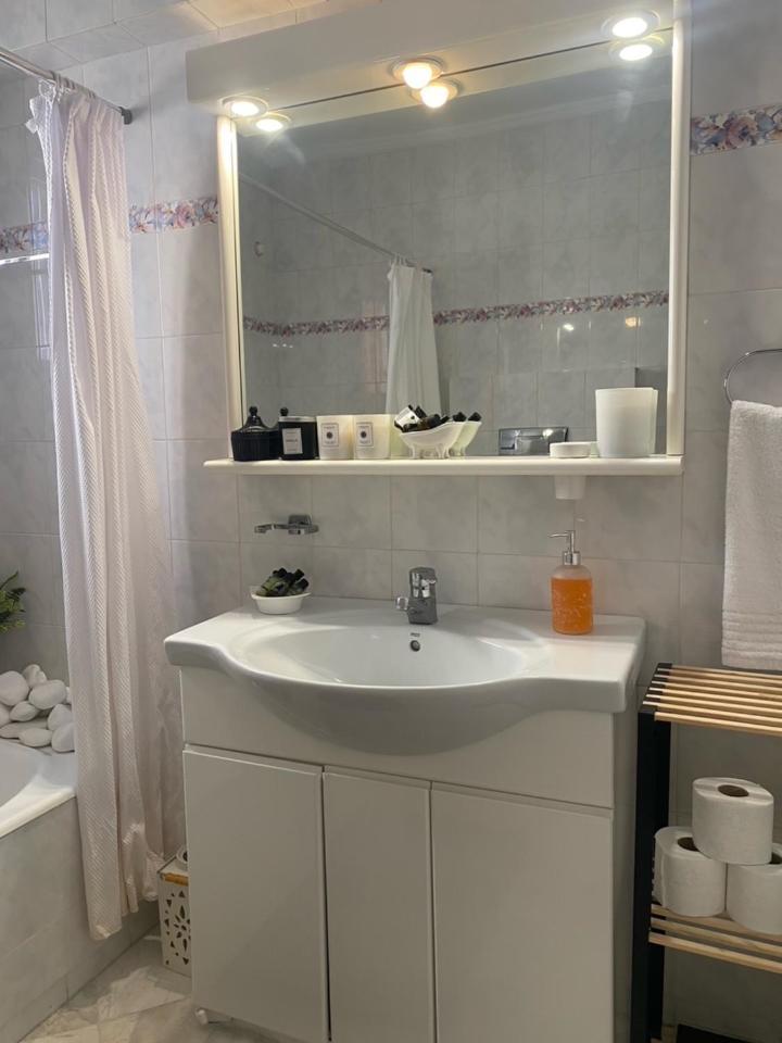 Dea Blu Apartment In Volos Bagian luar foto